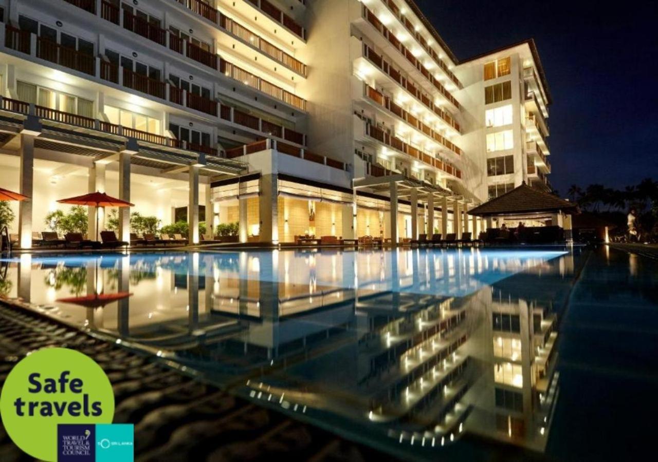 Turyaa Kalutara Hotell Exteriör bild
