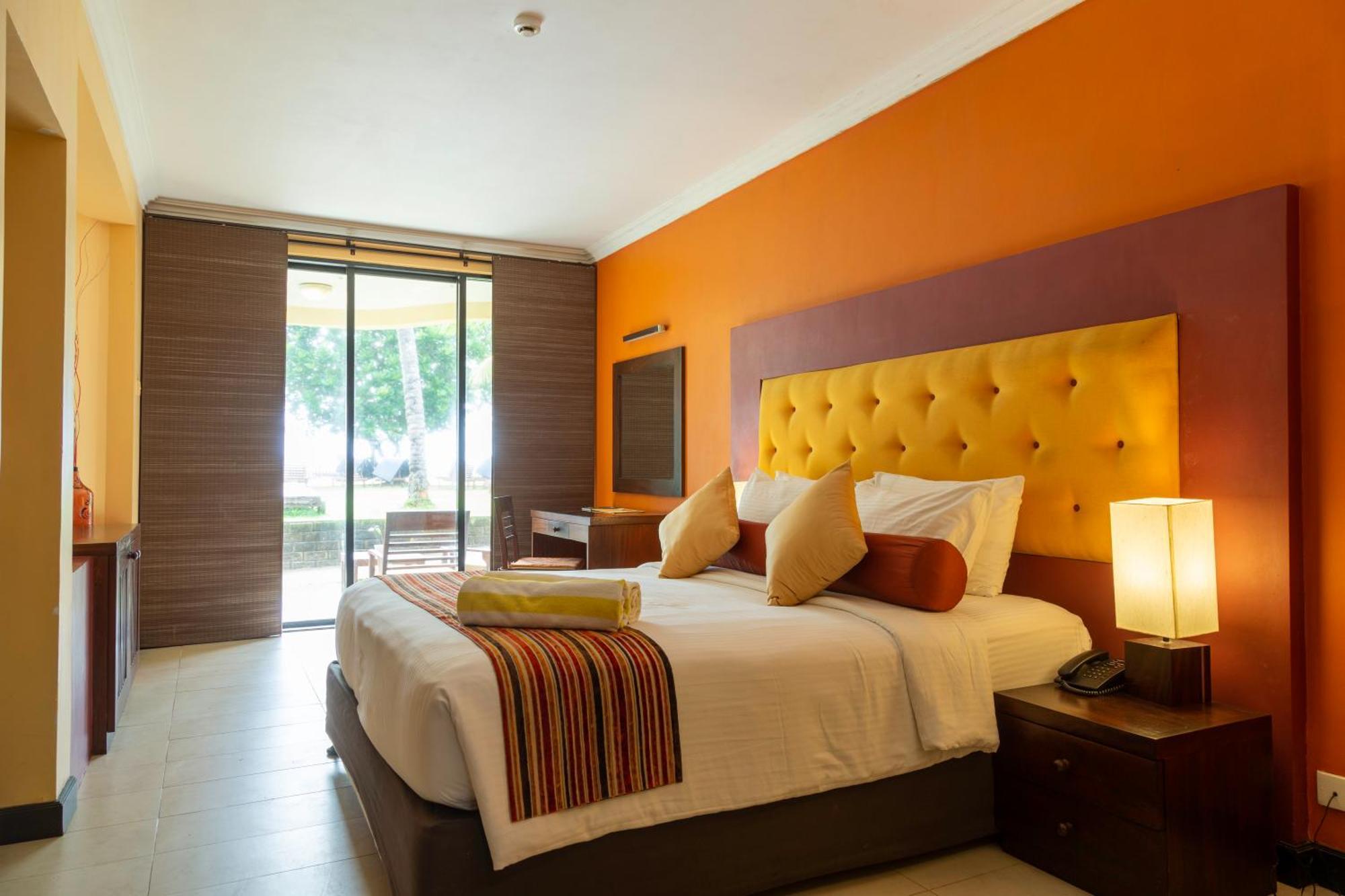 Turyaa Kalutara Hotell Rum bild